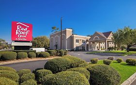 Red Roof Inn & Suites Albany, Ga